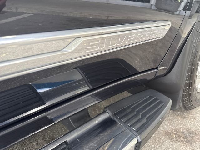 Used 2023 Chevrolet Silverado 1500 High Country w/ Technology Package image 33