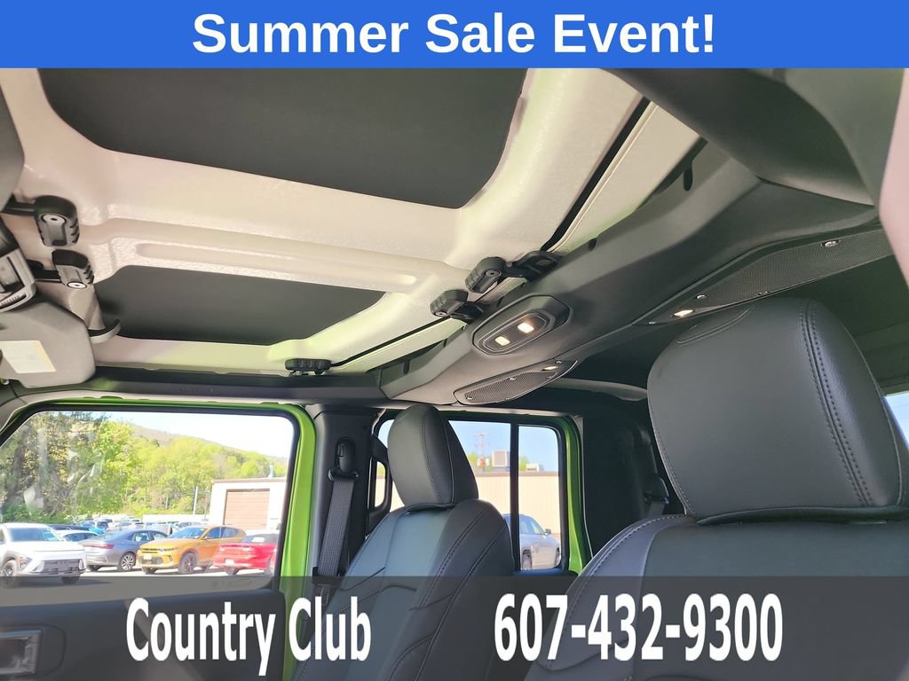 Used 2026 Jeep Gladiator Sport AWD/4WD image 13