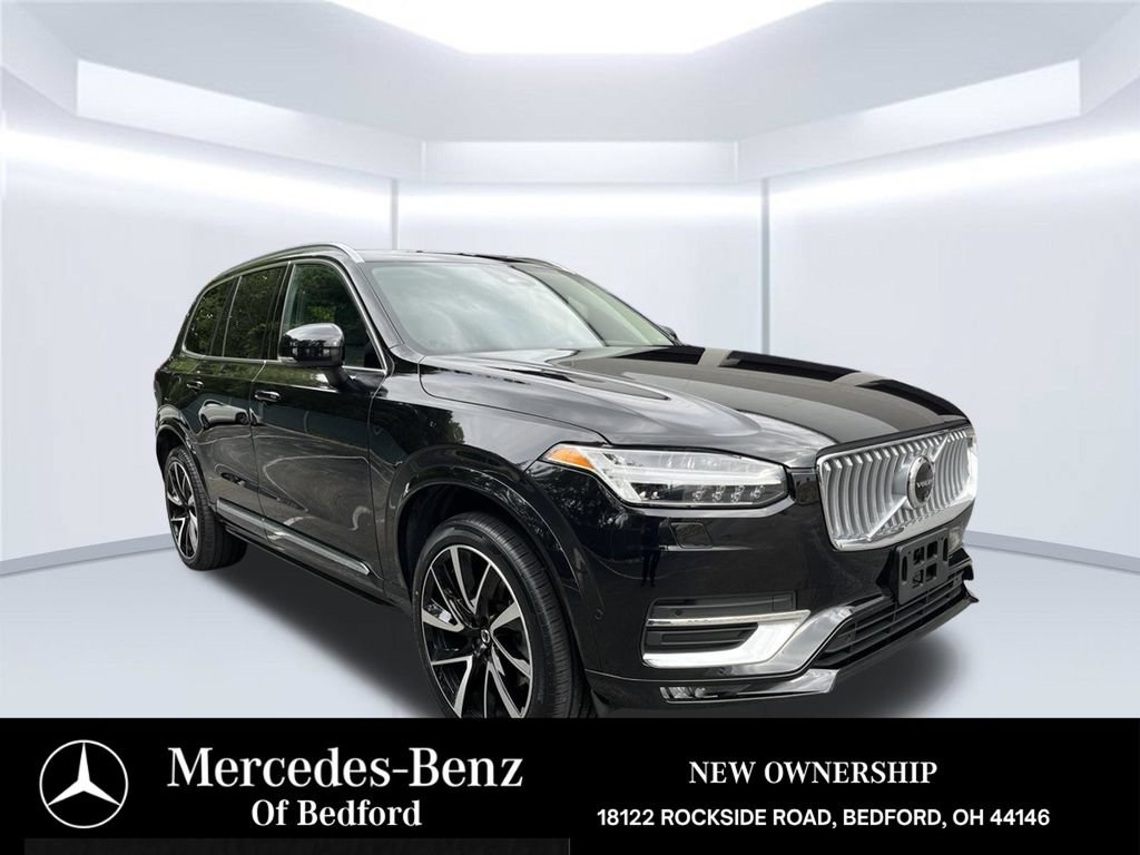 Used 2024 Volvo XC90 B5 Plus AWD/4WD image 7