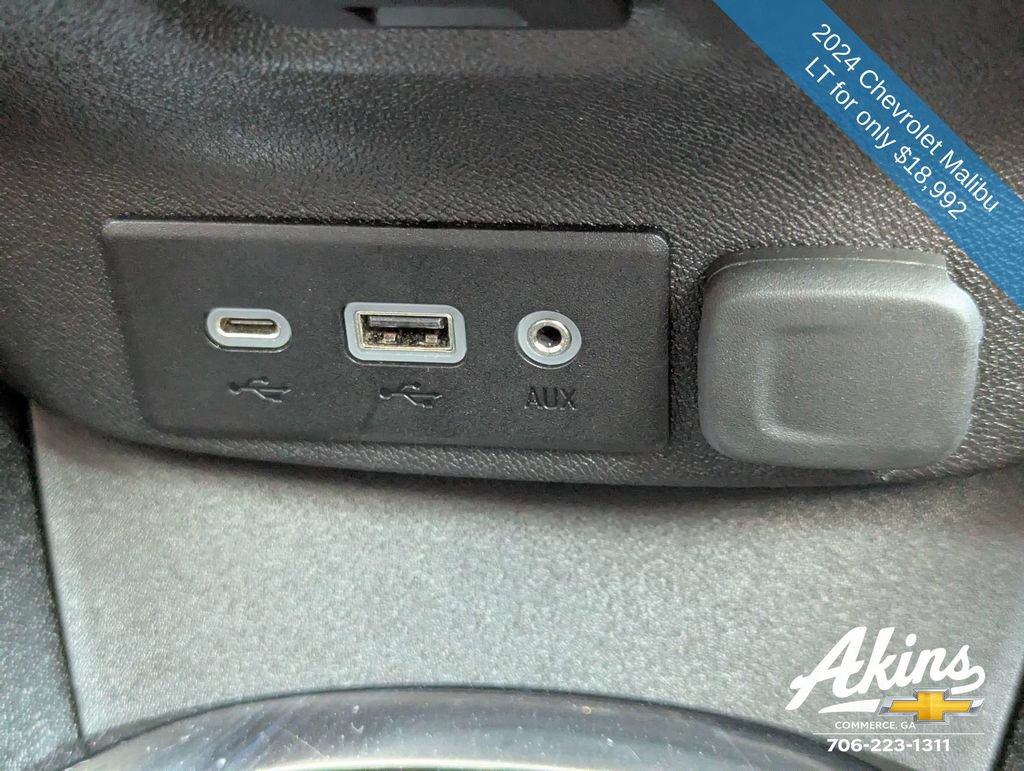 Used 2024 Chevrolet Malibu LT FWD image 20