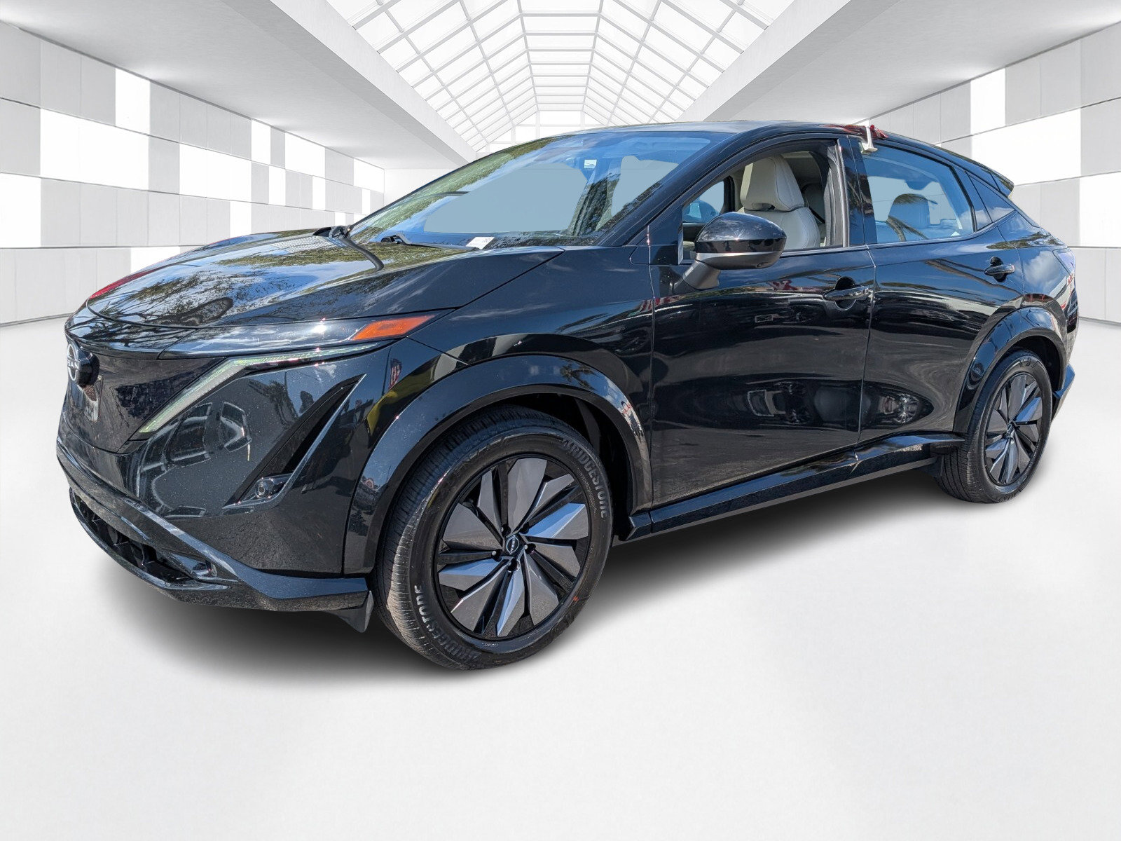 Certified 2024 Nissan Ariya AWD image 3