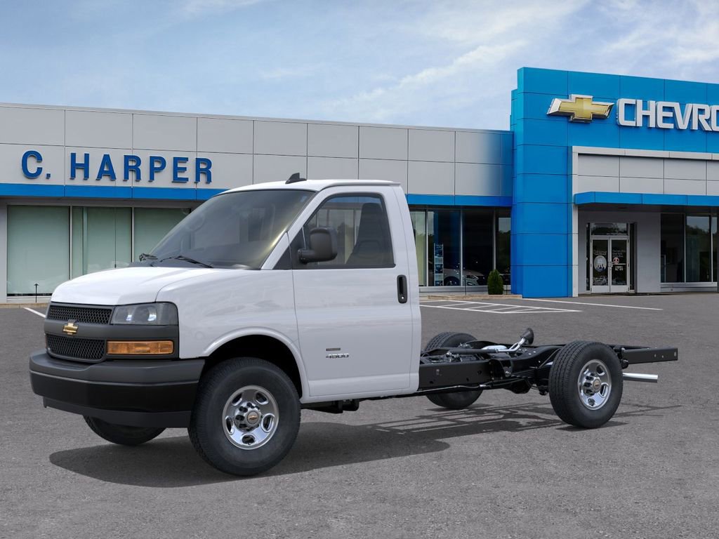 New 2026 Chevrolet Express 3500 w/ Power Convenience Package RWD image 2