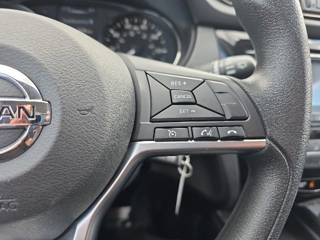 Used 2018 Nissan Rogue Sport S w/ S Appearance Package AWD/4WD image 25