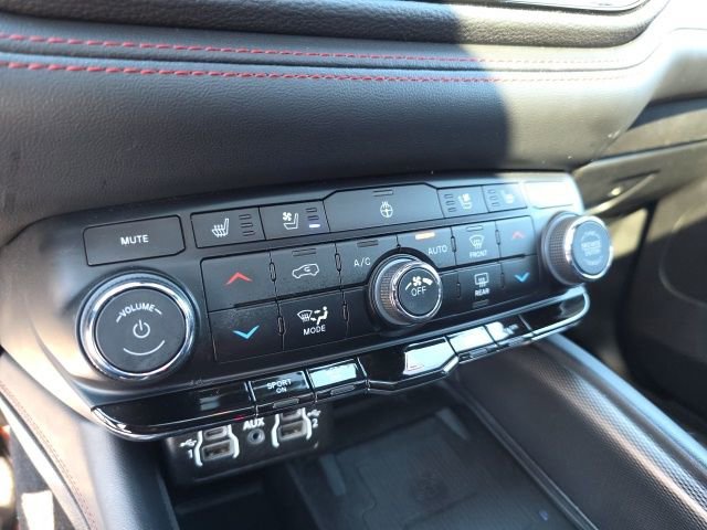 Used 2024 Dodge Durango R/T image 29