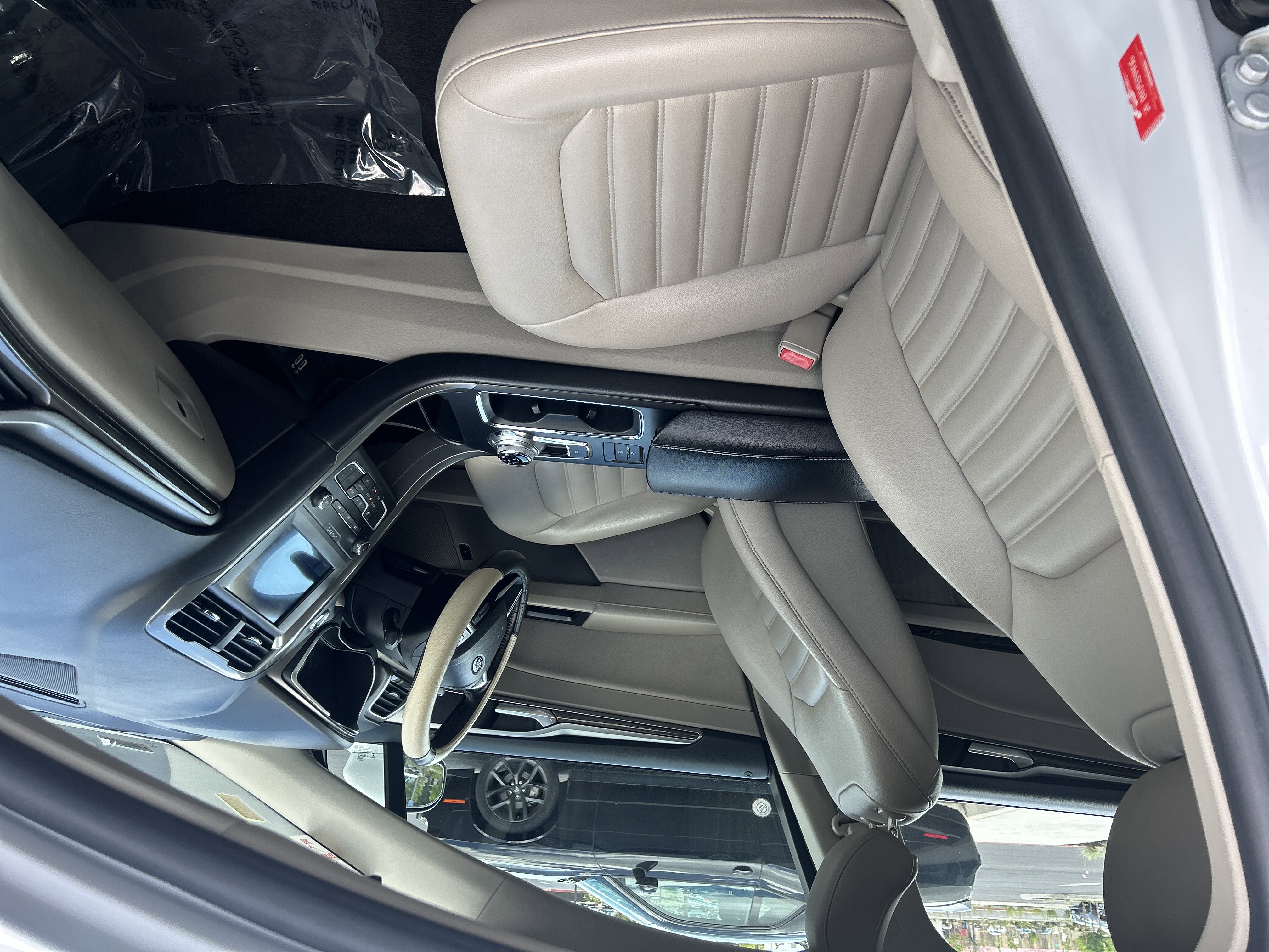 Used 2019 Ford Fusion SEL FWD image 34