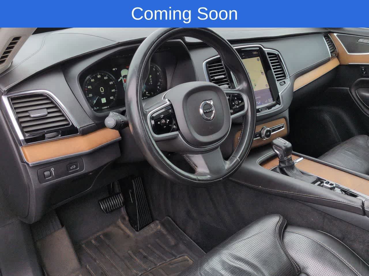 Used 2017 Volvo XC90 T6 Inscription w/ Vision Package AWD/4WD image 2