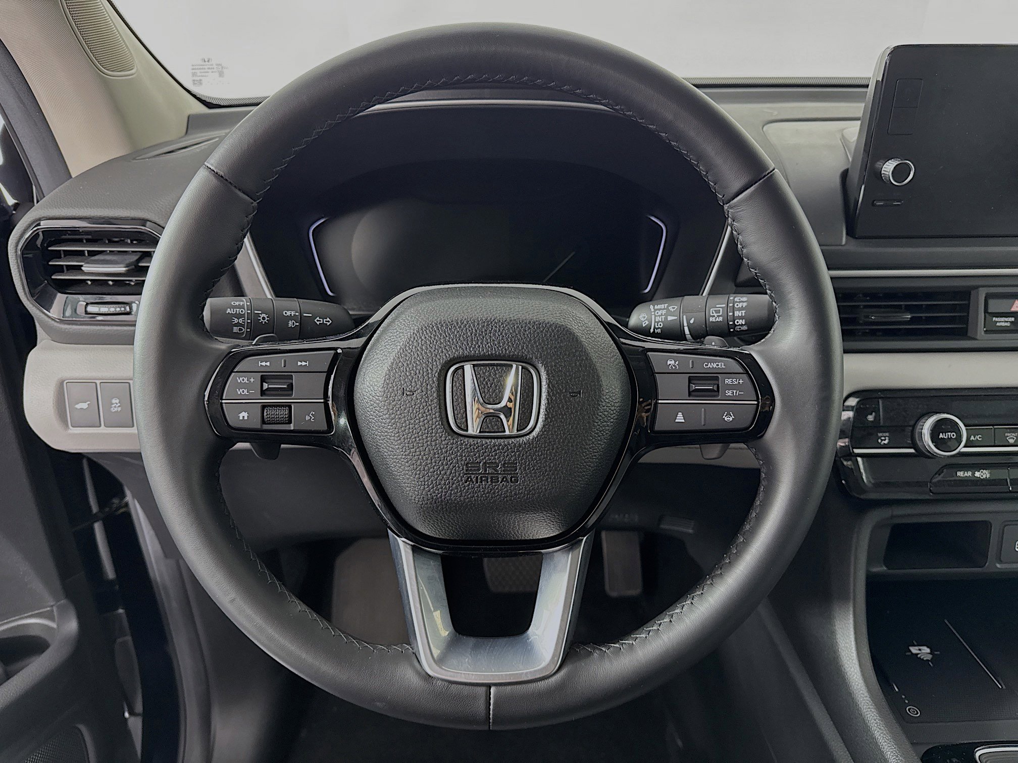 Certified 2025 Honda Pilot EX-L image 11
