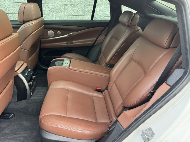 Used 2013 BMW 550i Gran Turismo xDrive AWD/4WD image 8