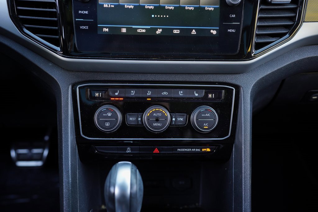 Used 2022 Volkswagen Atlas SEL Premium image 34