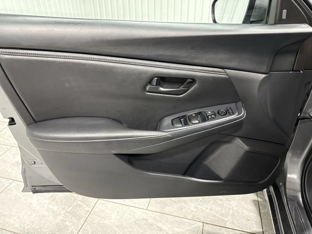 Used 2024 Nissan Sentra S FWD image 23