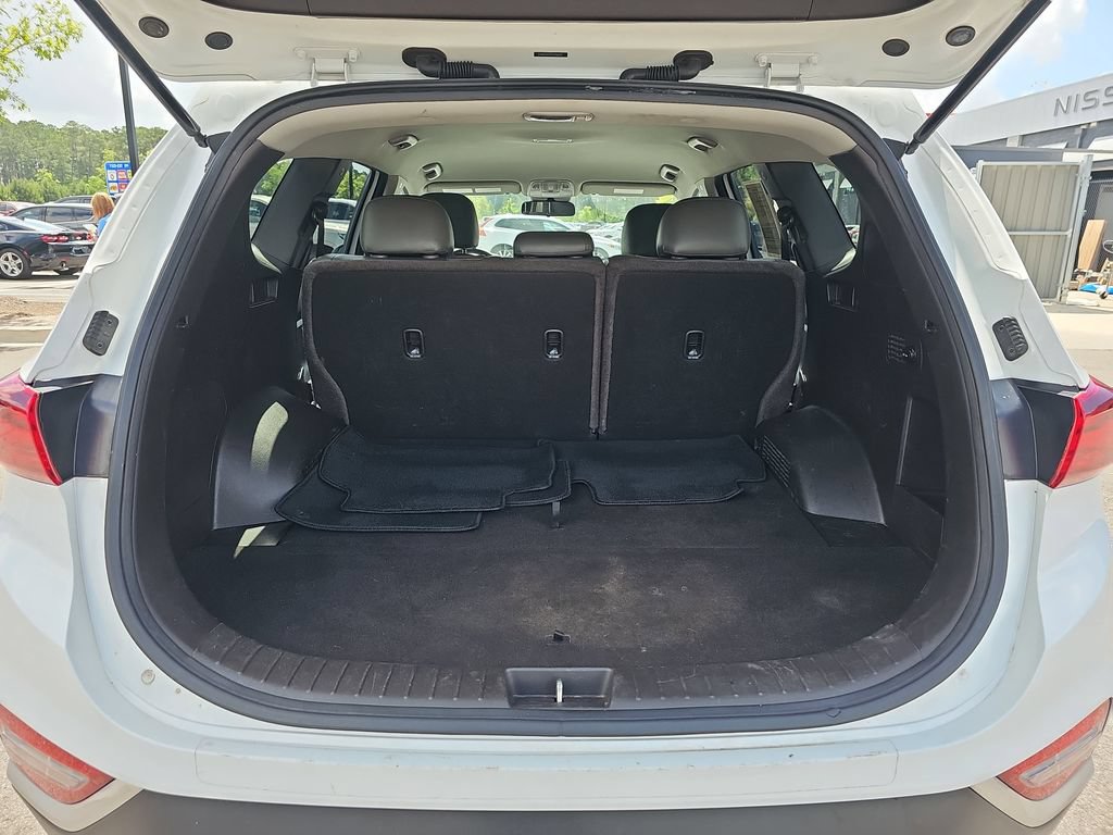 Used 2019 Hyundai Santa Fe SE FWD image 16