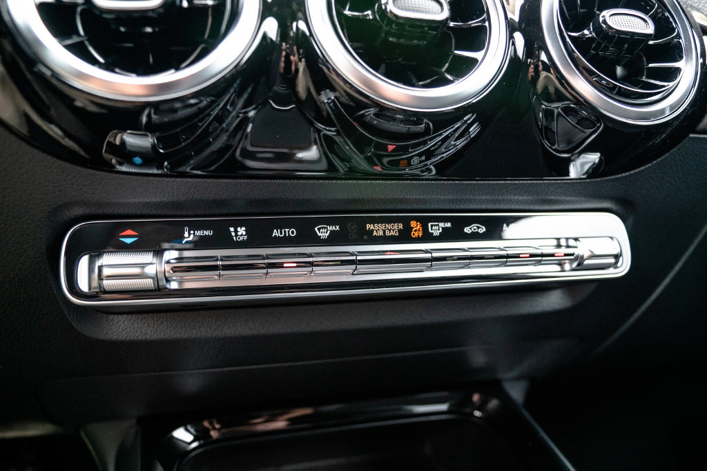 New 2026 Mercedes-Benz GLA 250 4MATIC image 29