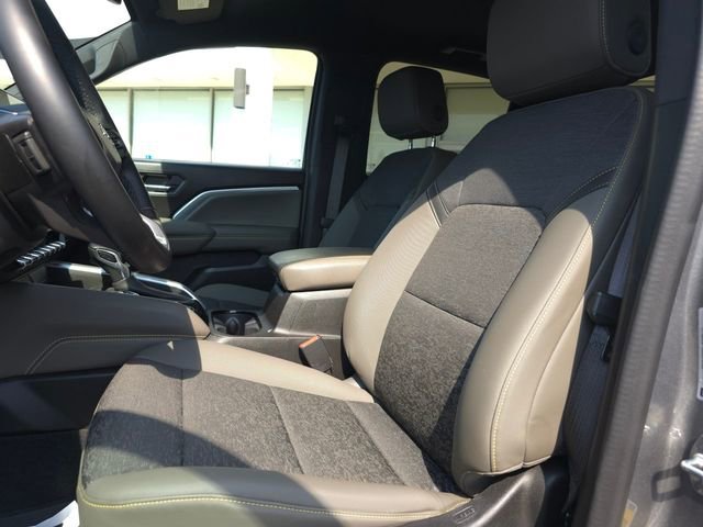 Used 2023 Chevrolet Colorado ZR2 image 9