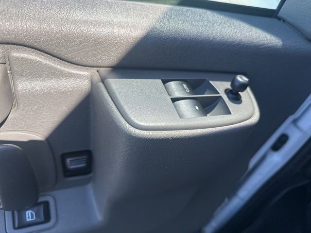 Used 2023 Chevrolet Express 2500 w/ Driver Convenience Package image 11