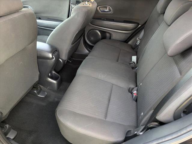 Used 2016 Honda HR-V LX image 17