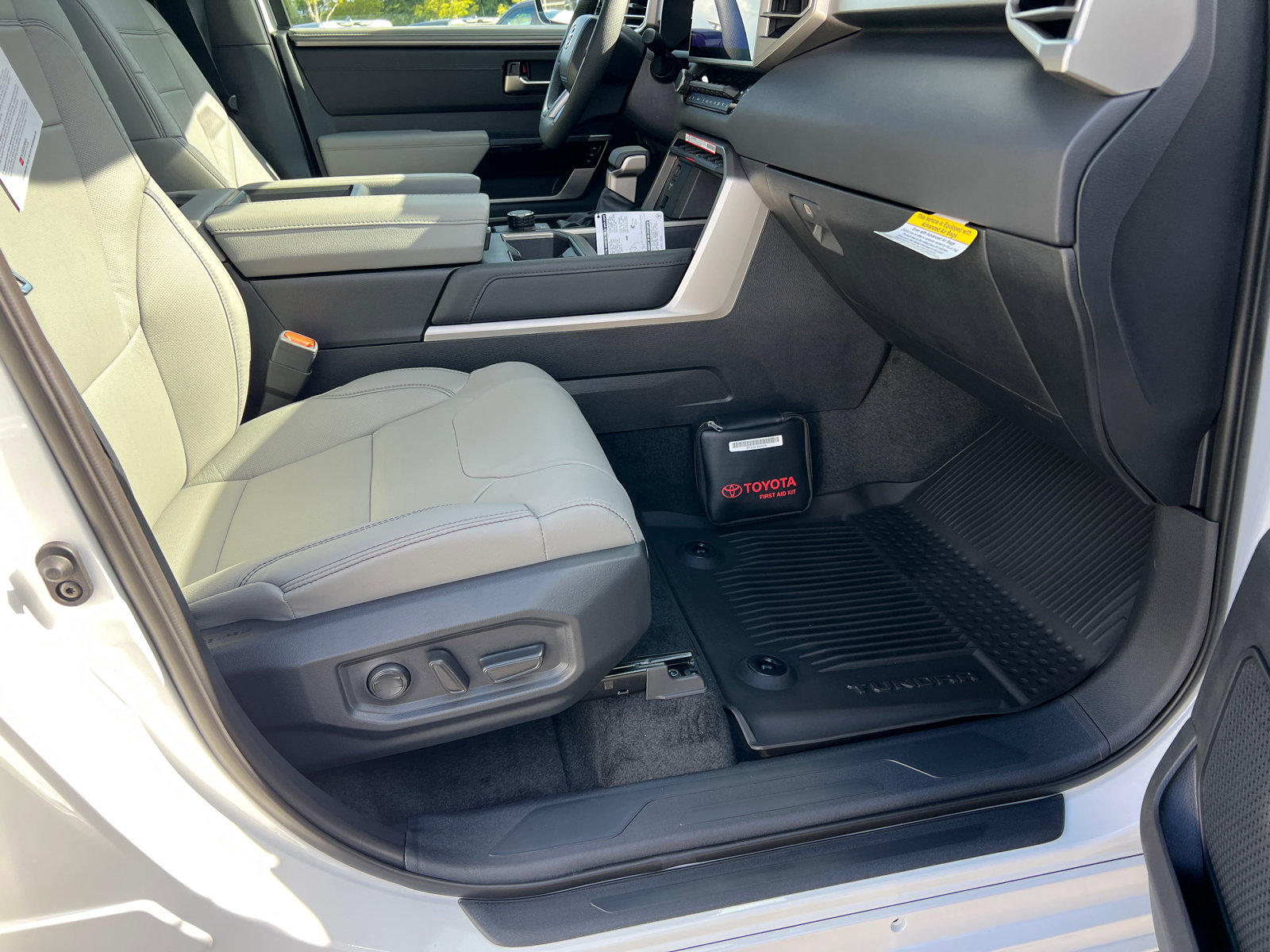 New 2026 Toyota Tundra Limited image 13