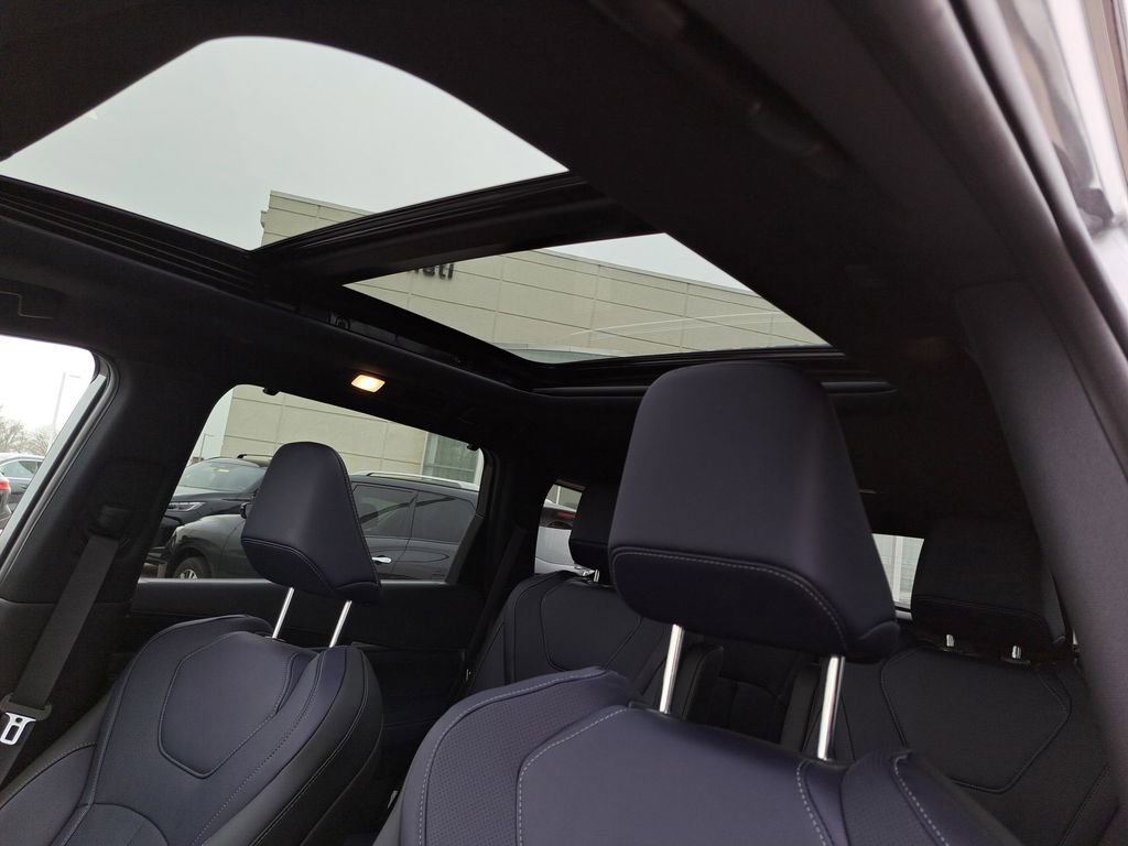 New 2026 INFINITI QX60 Sport w/ Dark Cargo Package image 19