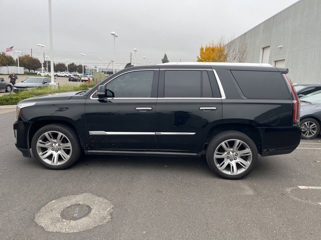 Used 2016 Cadillac Escalade Premium image 8