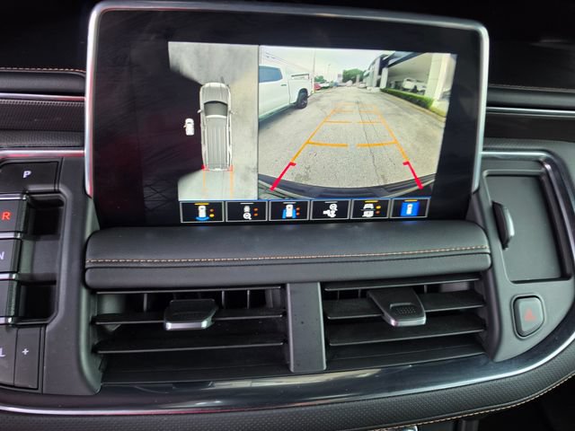 Used 2024 GMC Yukon XL AT4 w/ AT4 Premium Plus Package AWD/4WD image 35