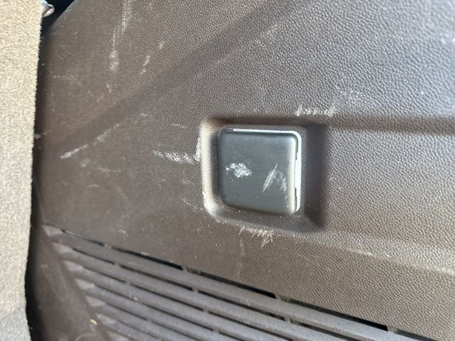 Used 2021 GMC Yukon SLT image 24