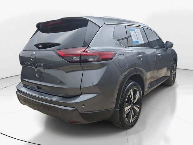 Used 2025 Nissan Rogue SL FWD image 6