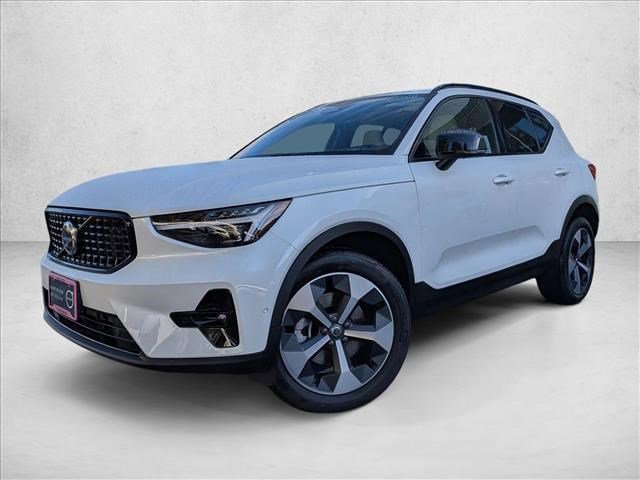 Certified 2026 Volvo XC40 B5 Plus w/ Protection Package Premier image 1