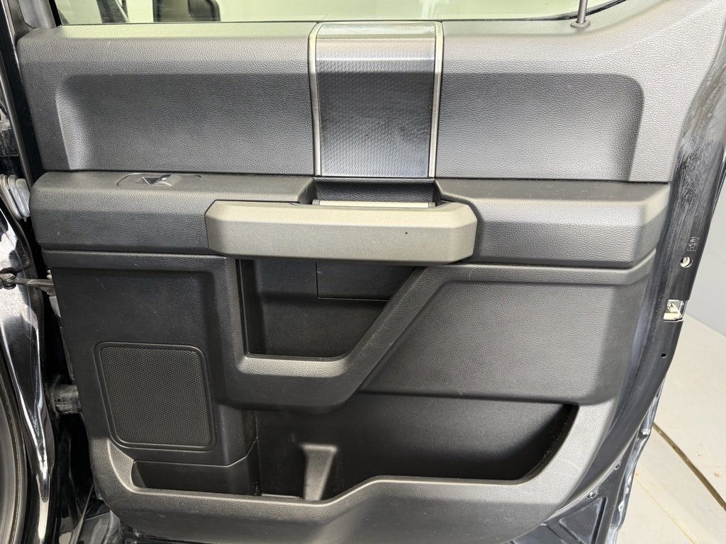 Used 2018 Ford F150 Raptor w/ Equipment Group 801A Mid image 49