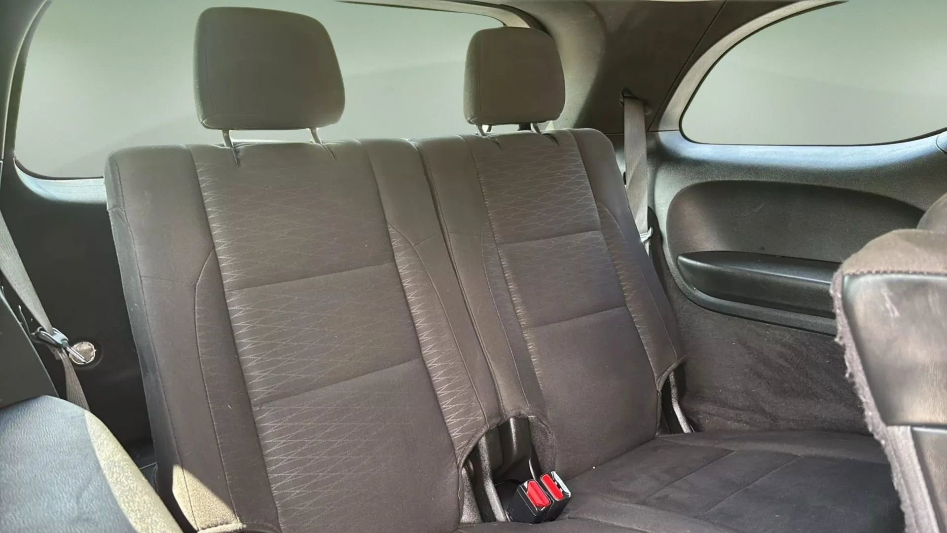 Used 2019 Dodge Durango SXT image 25