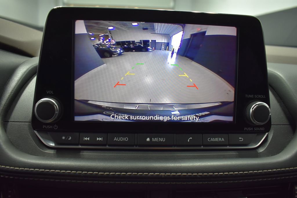 Used 2022 Nissan Rogue SV image 21