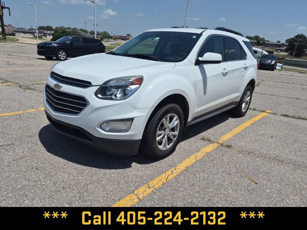 Used 2017 Chevrolet Equinox LT w/ Convenience Package FWD image 2