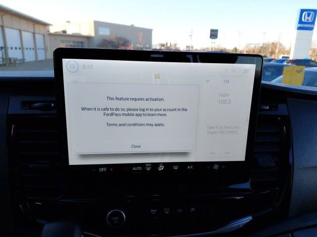 Used 2023 Ford Transit 350 XLT image 20