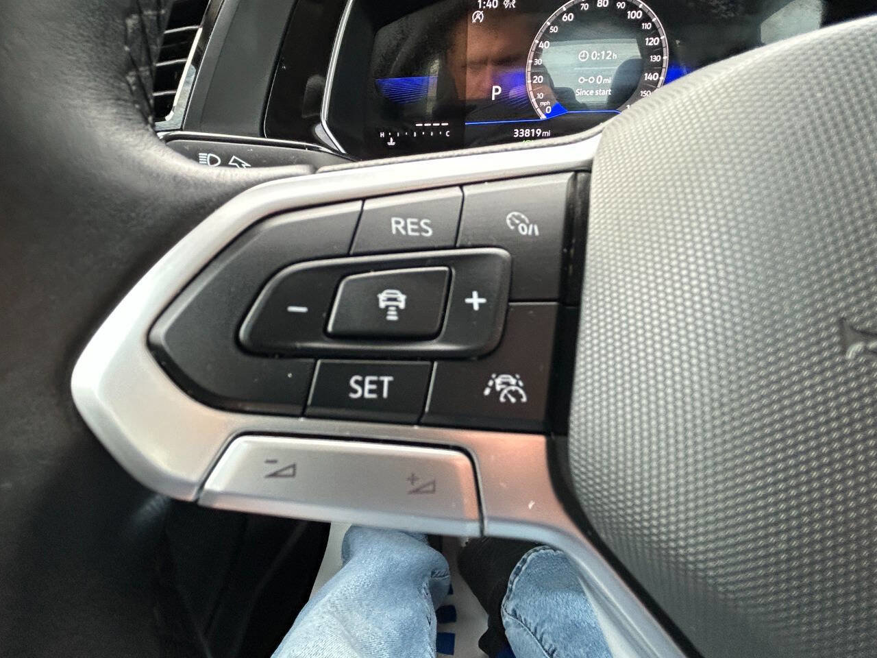 Used 2024 Volkswagen Jetta SE image 34