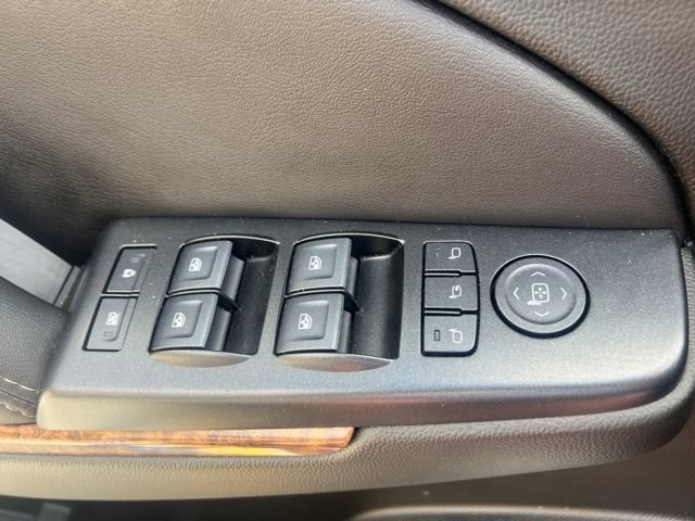 Used 2020 Chevrolet Tahoe Premier w/ Premier Plus Edition AWD/4WD image 16
