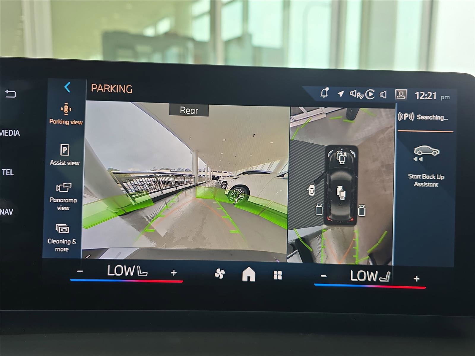 Certified 2026 BMW 228i w/ Technology Package FWD image 19