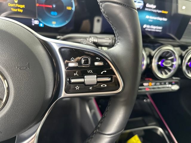 Used 2023 Mercedes-Benz EQB 250+ image 16