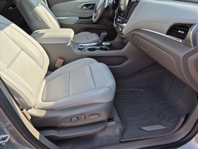 Used 2019 Chevrolet Traverse LT w/ LT Premium Package FWD image 21