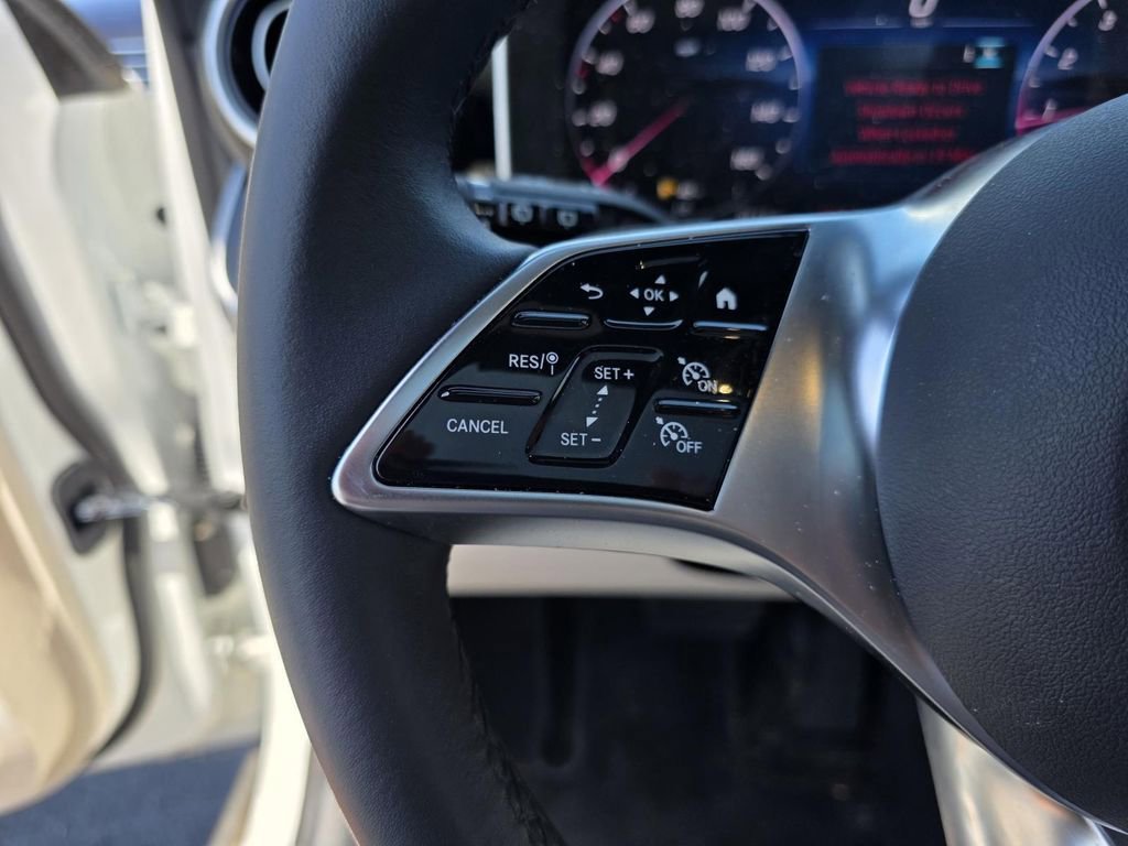 Certified 2025 Mercedes-Benz GLC 300 image 18