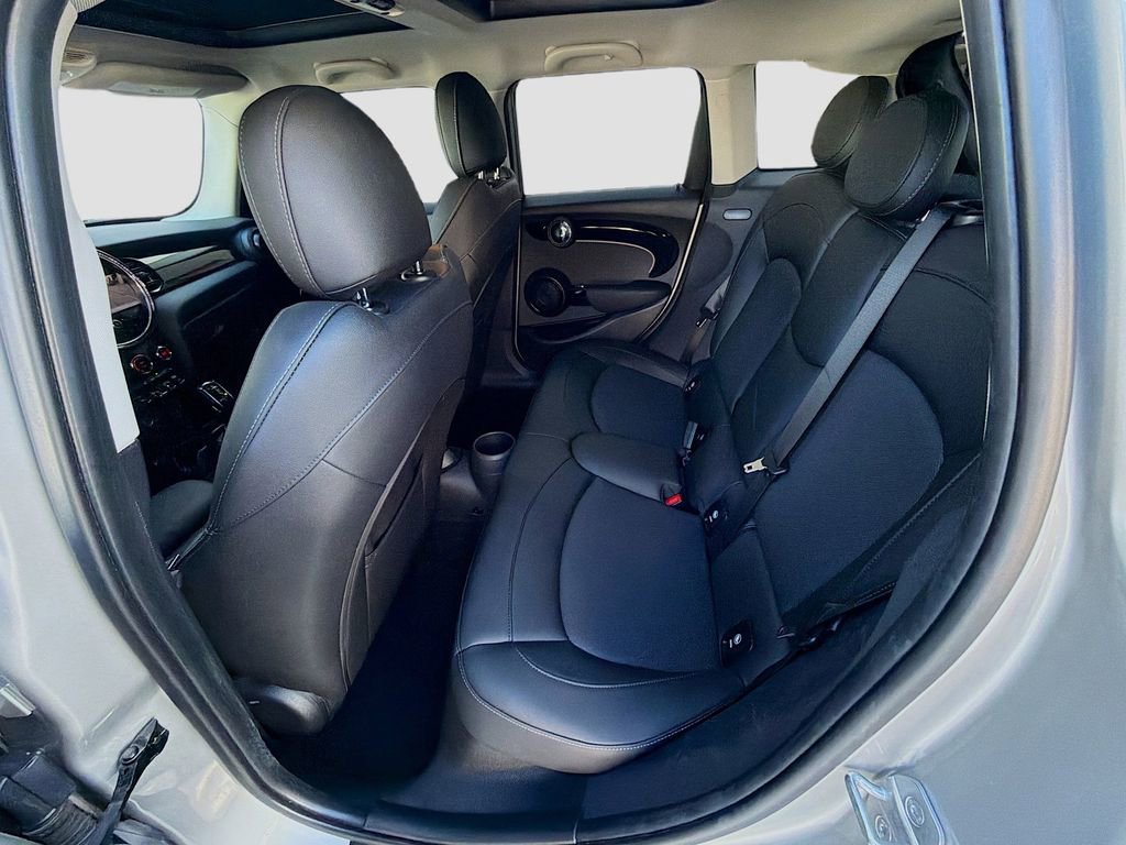 Used 2024 MINI Cooper S image 22