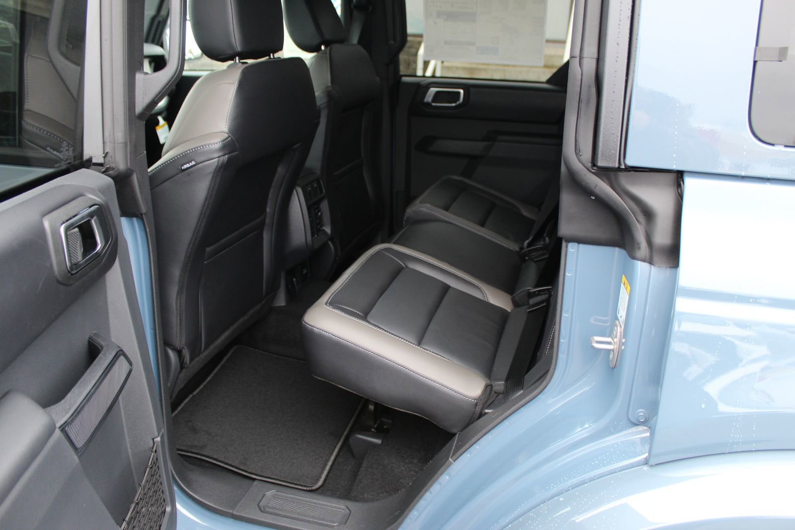 New 2025 Ford Bronco Outer Banks image 19