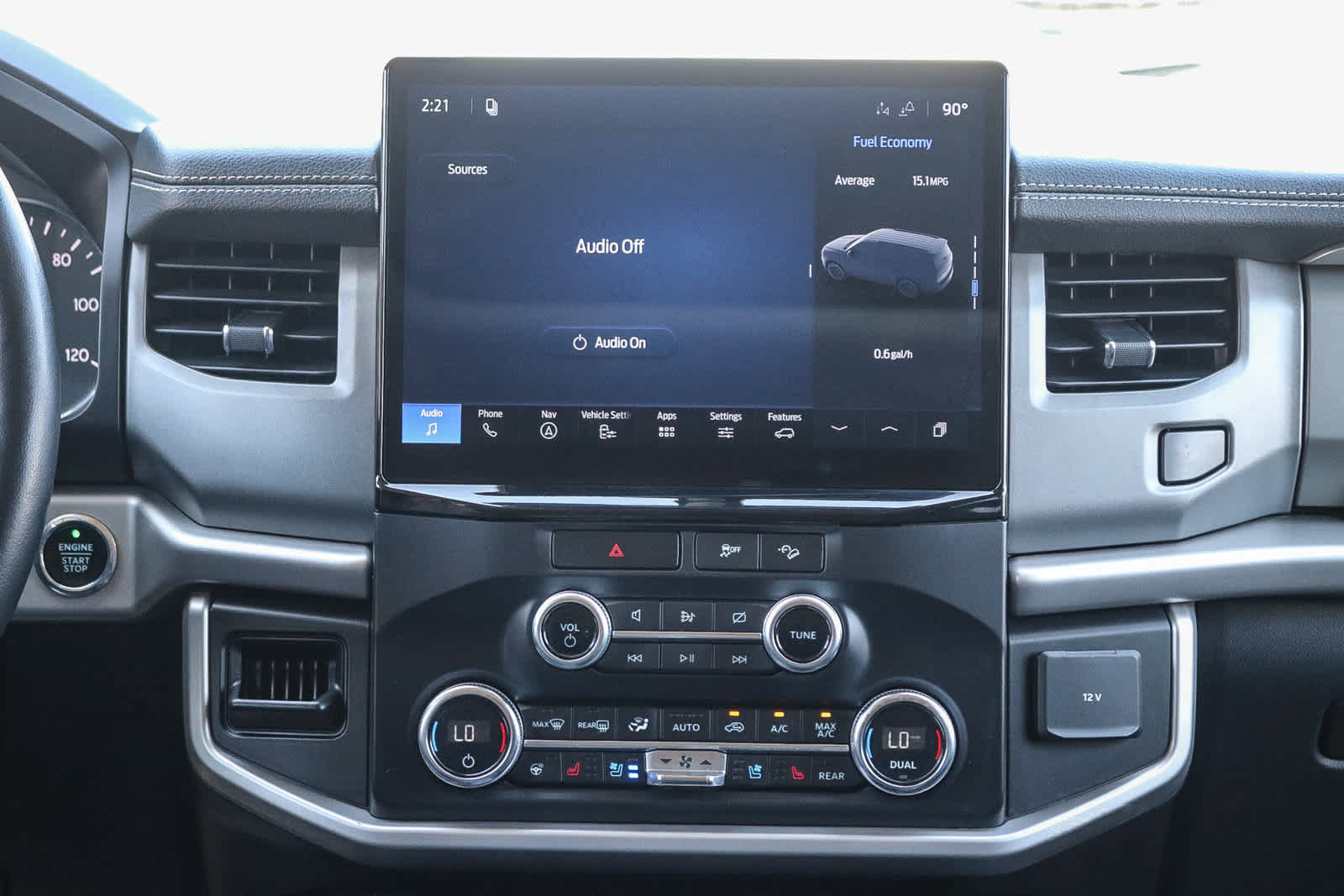 Used 2022 Ford Expedition XLT AWD/4WD image 13
