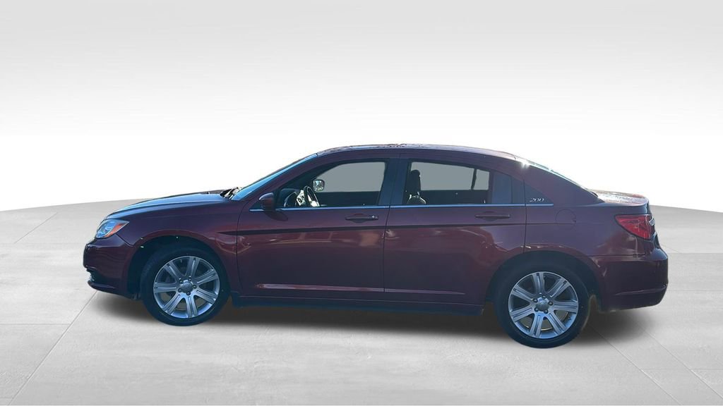 Used 2012 Chrysler 200 Touring image 4