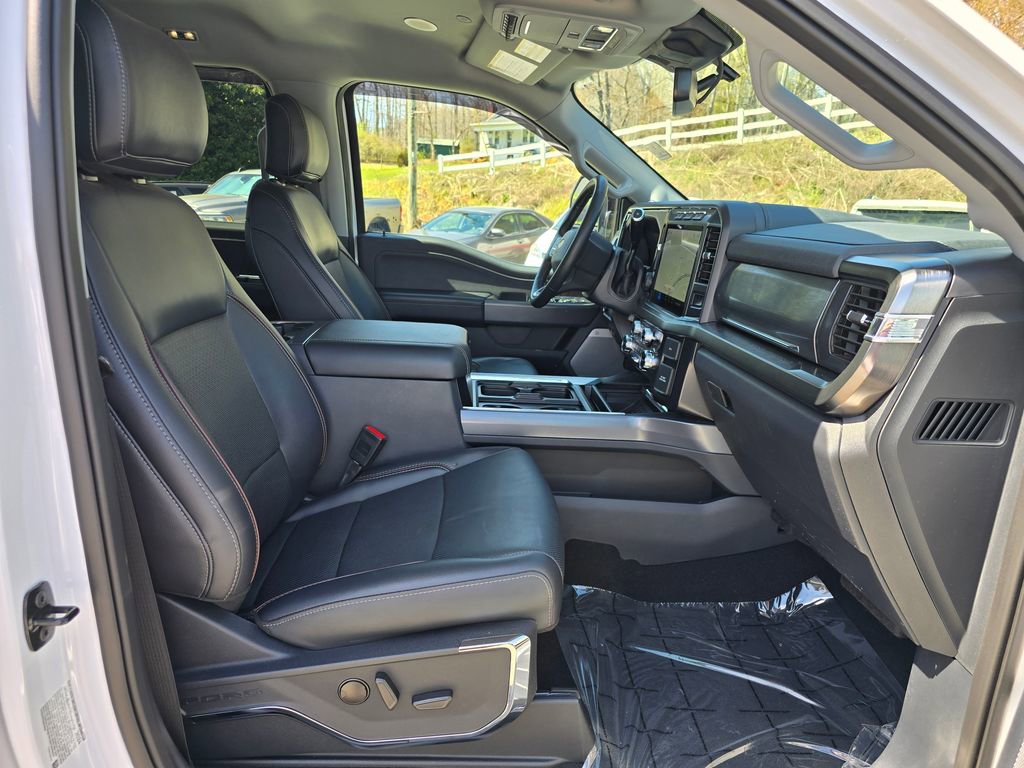 Used 2024 Ford F250 Lariat w/ Lariat Ultimate Package image 29