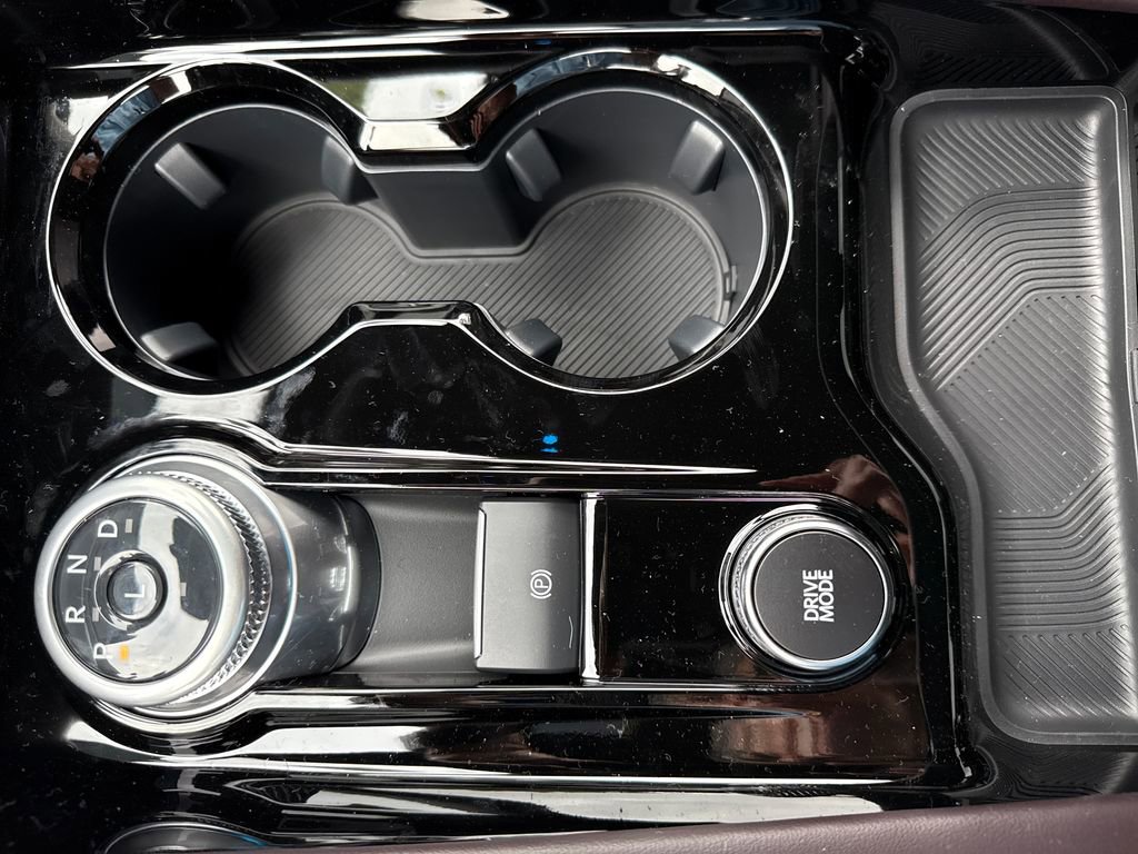 New 2026 Ford Explorer Platinum image 33