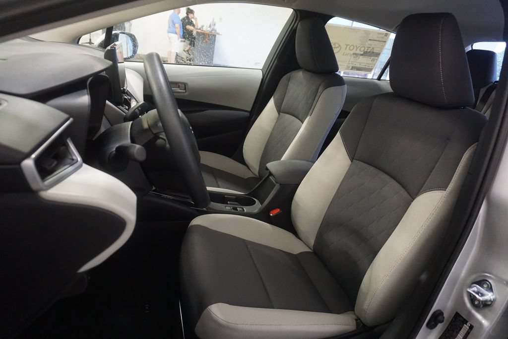 New 2026 Toyota Corolla LE FWD image 18