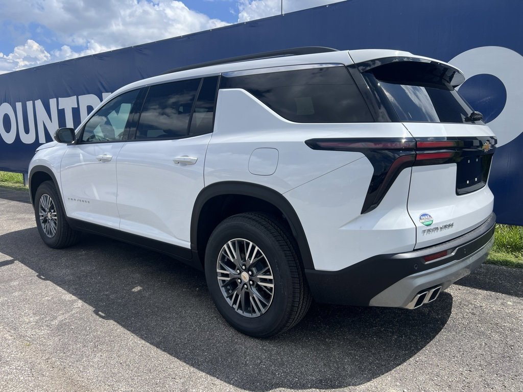 New 2025 Chevrolet Traverse LT image 5