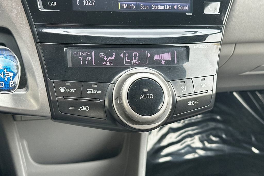 Used 2016 Toyota Prius V Two FWD image 20
