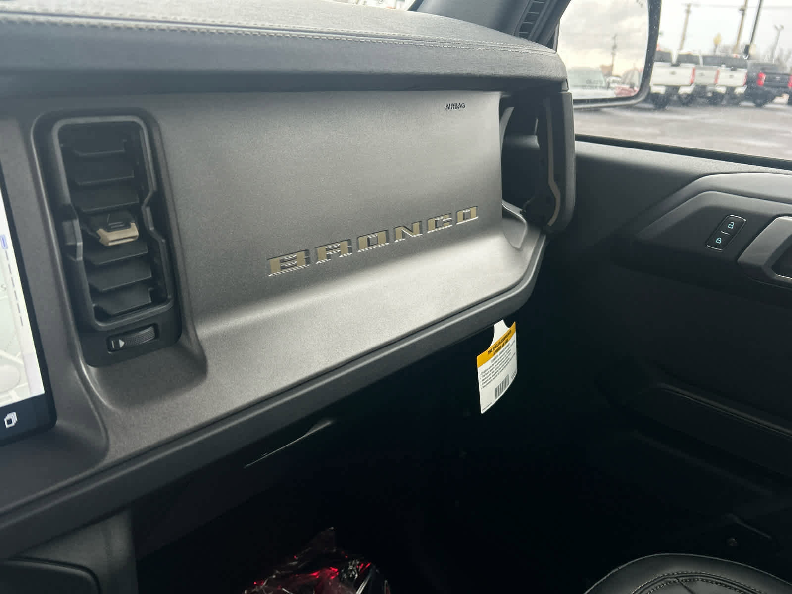 New 2025 Ford Bronco Badlands image 60