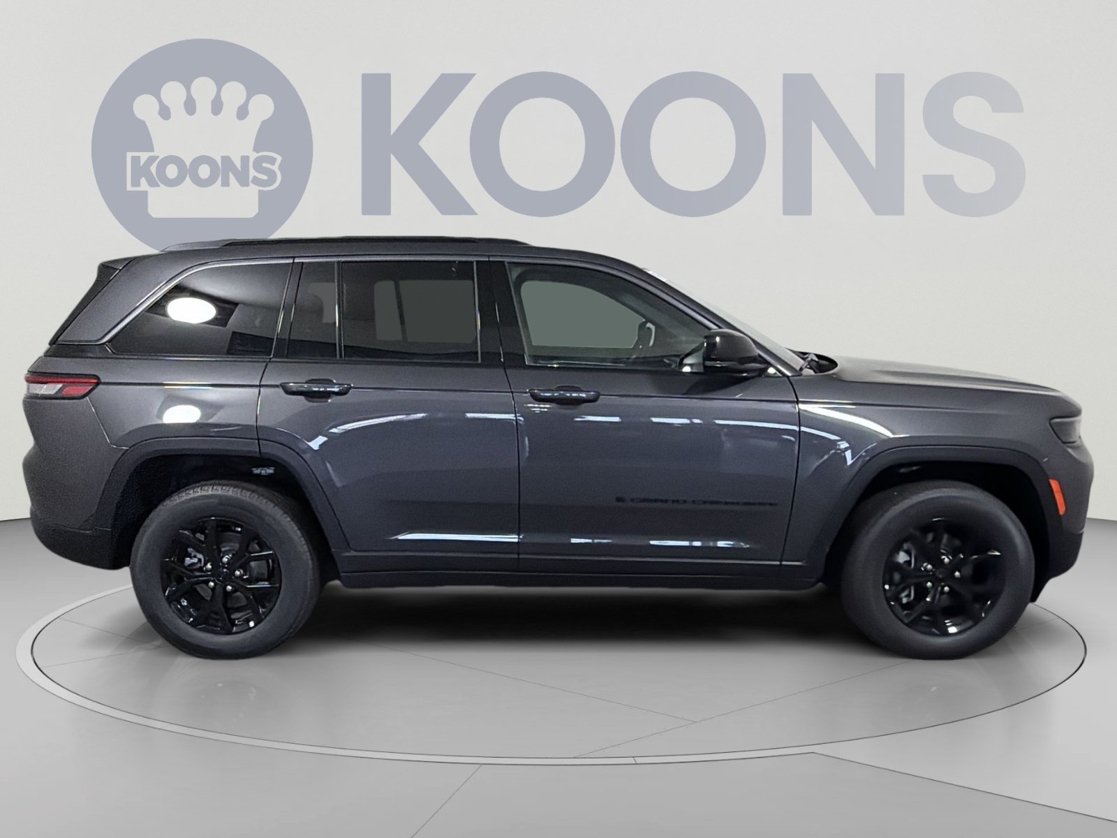 New 2026 Jeep Grand Cherokee Altitude AWD/4WD image 8