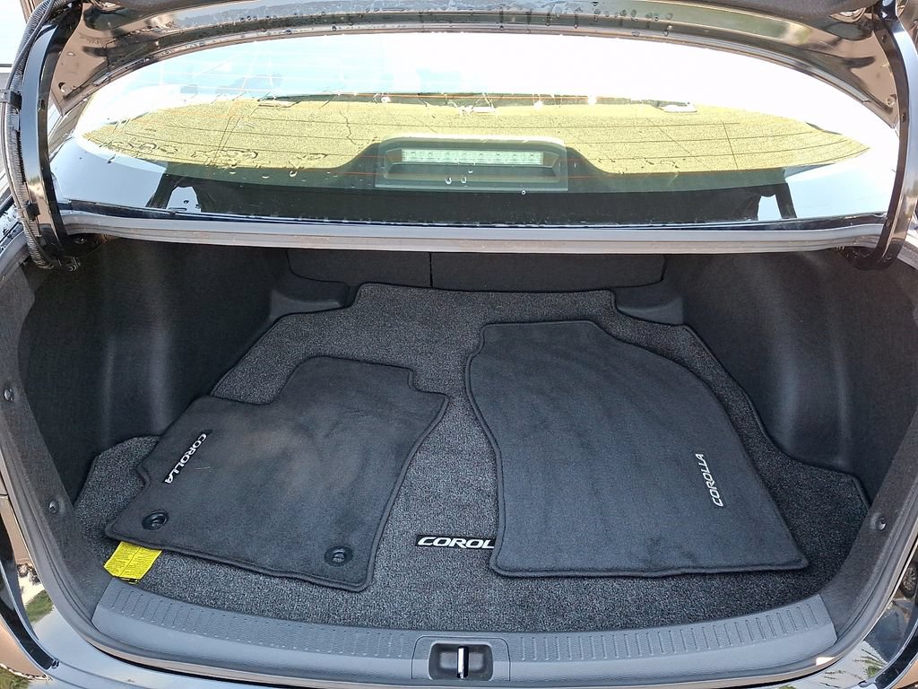 Certified 2023 Toyota Corolla LE w/ Carpet Mat Package (TMS) FWD image 28
