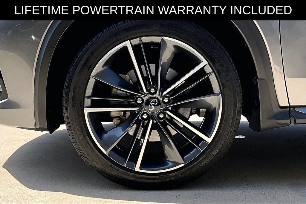 Certified 2025 INFINITI QX55 Luxe w/ Cargo Package AWD/4WD image 11